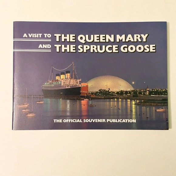 Vintage 1985 The Queen Mary and the Spruce Goose Souvenir California Brochure - Picture 1 of 16